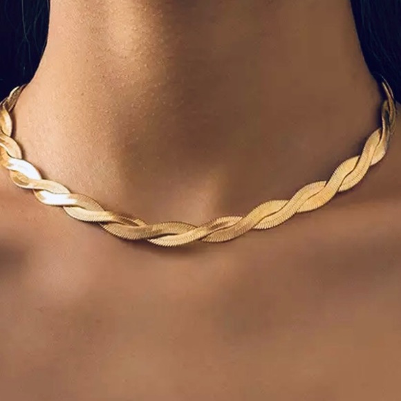 ✨Twist Snake Gold Necklaces✨ - Picture 4 of 4